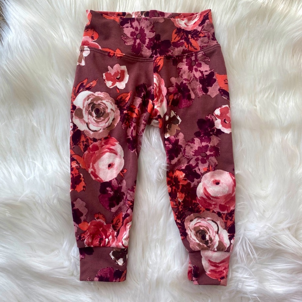 Little Lopers leggings 9-12 months